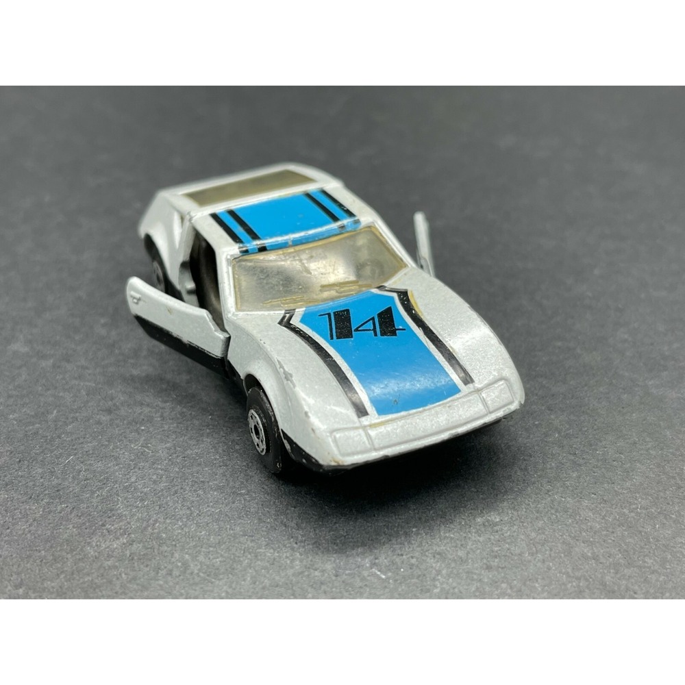 Matchbox Superfast Lesney #14 Rallye Royale Race Car Diecast 1/64 Doors Open